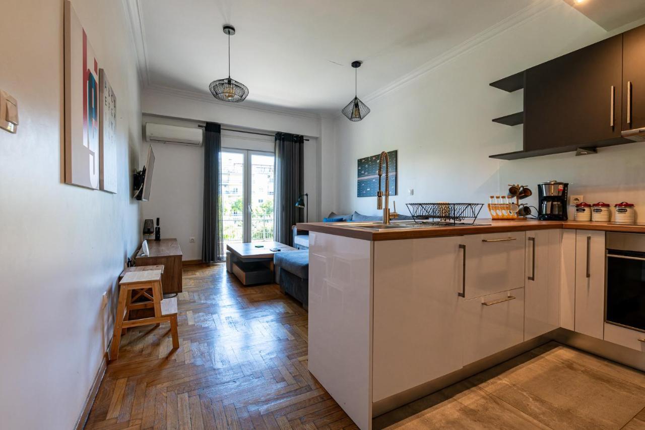 The Acropolis Hideaway 2-Bdr Apt Next To Metro Athens Luaran gambar